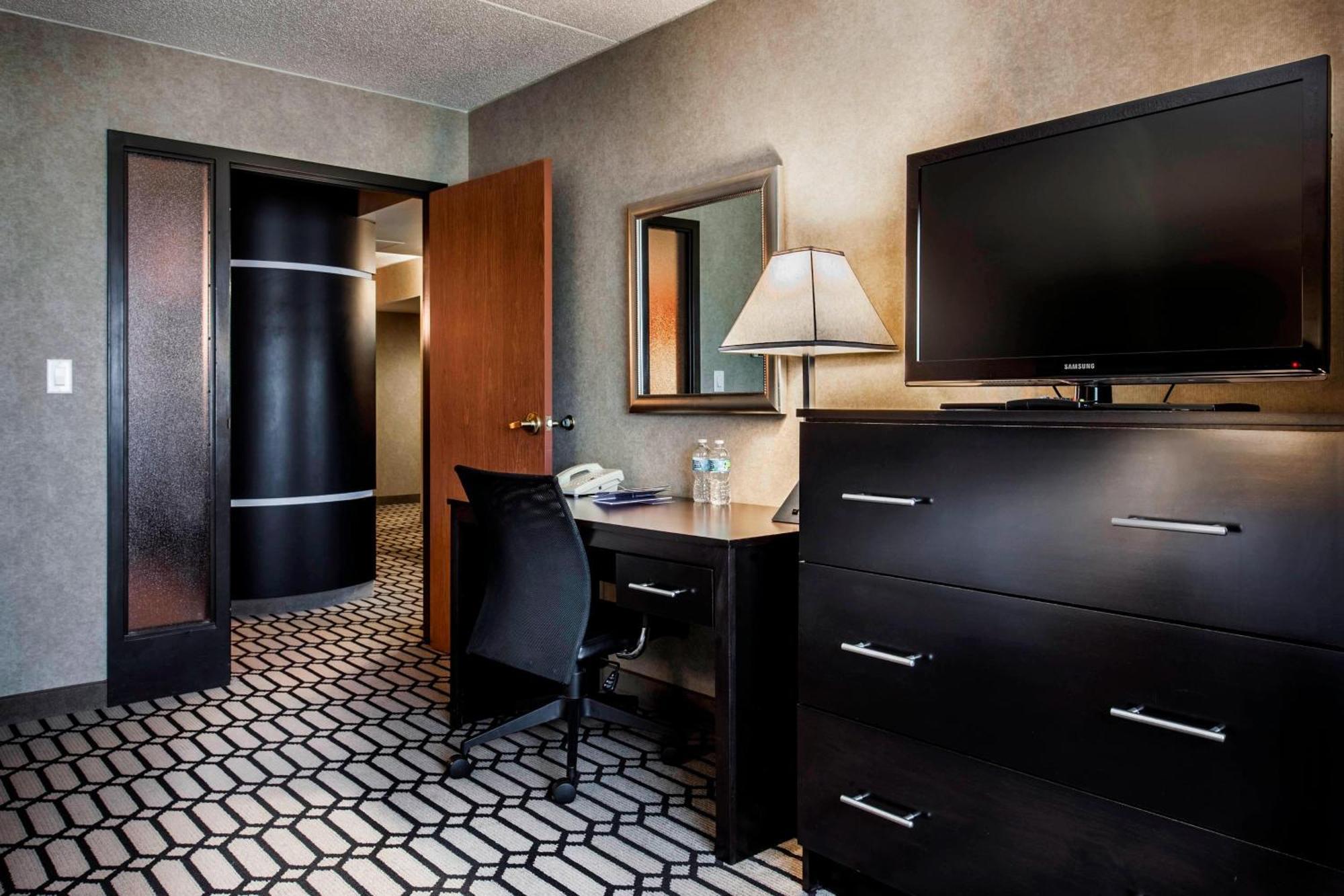 Delta Hotels By Marriott Fargo Exteriér fotografie