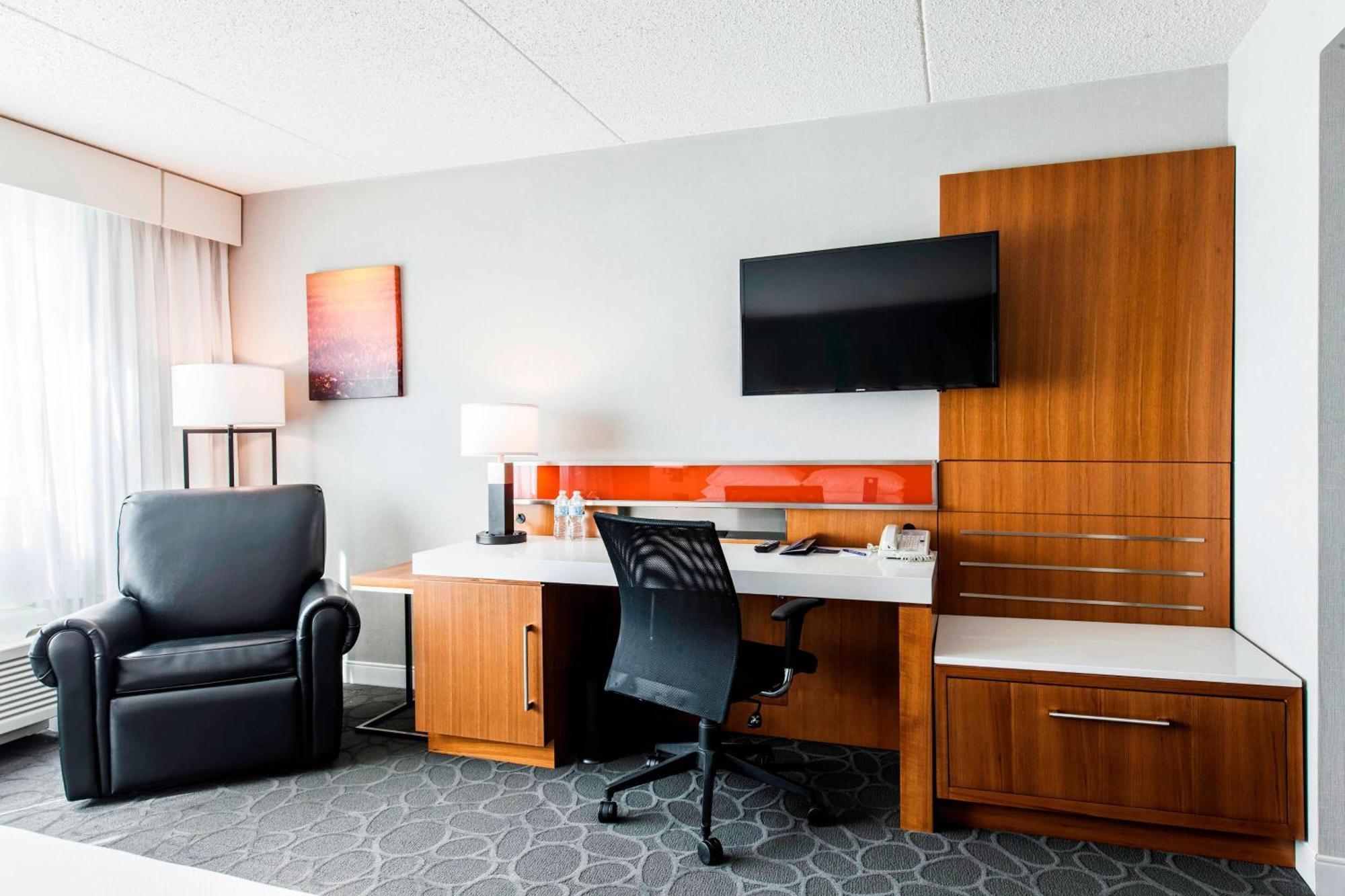 Delta Hotels By Marriott Fargo Exteriér fotografie